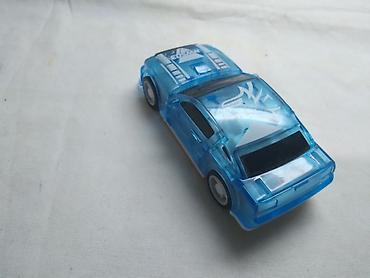 Autići: Autici plasticni,cena za kom — 6