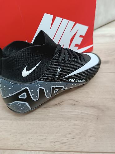 Butslar: Butslar Nike, Ölçü: 38, Yeni — 2