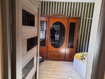 Həyət evləri və villaların satışı: 4 otaqlı, 100 kv. m, Kredit yoxdur, Orta təmir -da lalafo.az — 18 Həyət evləri və villaların satışı: 4 otaqlı, 100 kv. m, Kredit yoxdur, Orta təmir — 18