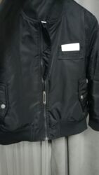 Верхняя одежда: Куртка бомбер уни (мальчик,девочка) размер 130 8-9 лет. Состояние и — 5