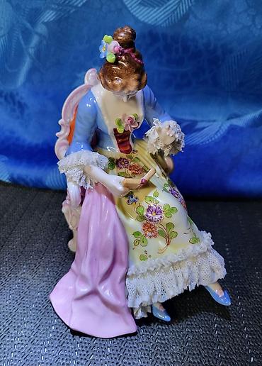 Antik figura 1907 do 1949g.Muller Volkstedt Drezden cipka