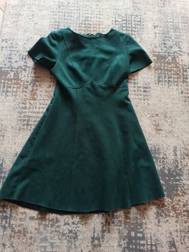 женские летние рубашки с коротким рукавом: Платье, приятная ткань. 46 размер