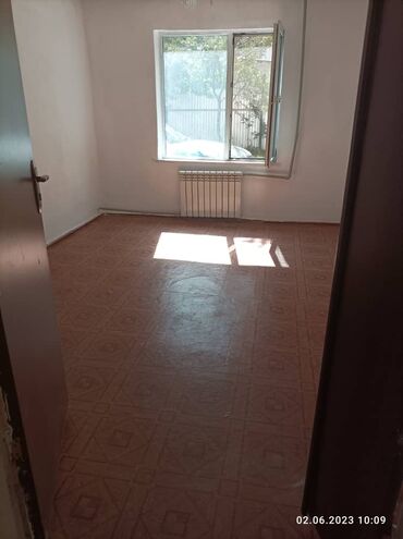 Продажа домов: Дом, 148 м², 8 комнат, Собственник, Старый ремонт at lalafo.kg — 4 Продажа домов: Дом, 148 м², 8 комнат, Собственник, Старый ремонт — 4