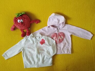 pepco garderoba za bebe: Zara, With hood, 92
