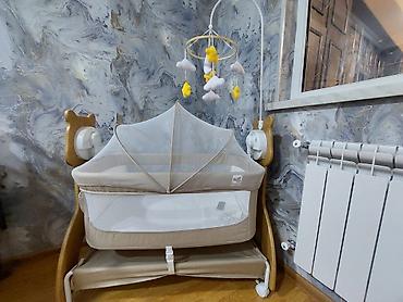 beşik: Dilek Eloktron Beşik nenni satilir. 100 azn. Yenidir usag 2 ya 3defe — 1