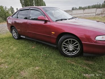 мазда м: Mazda 626: 1993 г., 2 л, Механика, Бензин, Хэтчбэк