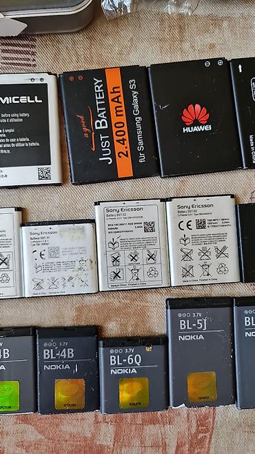 Delovi za mobilne telefone: Veliki lot rezervnih delova i dodatne opreme za stare mobilne — 23