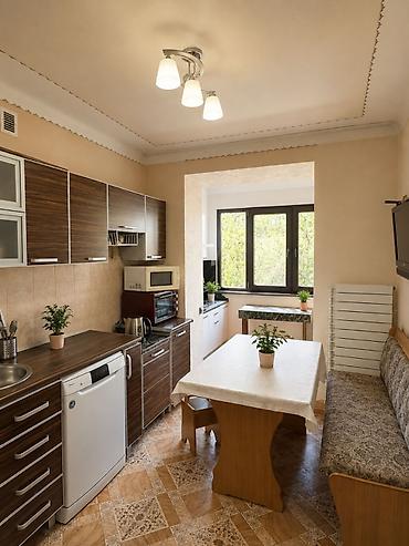 Продажа квартир: 4 комнаты, 120 м², 4 этаж — 3