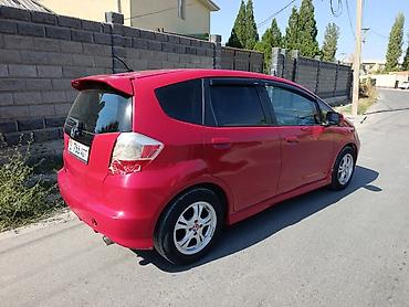 стекло автомобильное: Honda Fit: 2008 г., 1.5 л, Вариатор, Бензин, Хэтчбэк — 4