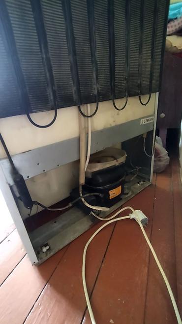 fen satisi: Indesit iki kameralı soyuducu Xüsusiyyətlər: - Aşağıda dondurucu — 1