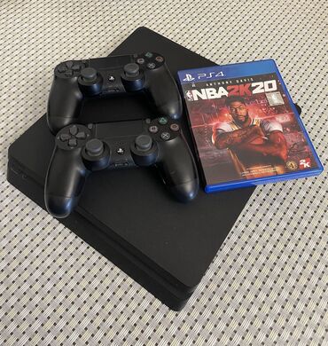 PS4 (Sony PlayStation 4): Продаю Play Station 4 slim Не прошитый Память: 500гб Версия: 2216а