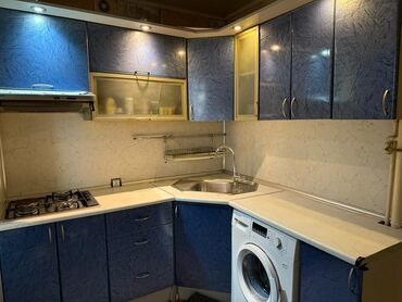 metbex mebli: Mətbəx mebeli satılır 180₼. Üzərində qaz,moyka verilir. Ölçü