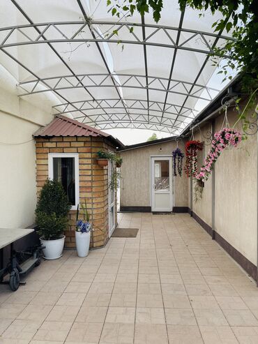 Продажа домов: Дом, 130 м², 6 комнат, Агентство недвижимости, Евроремонт — 2