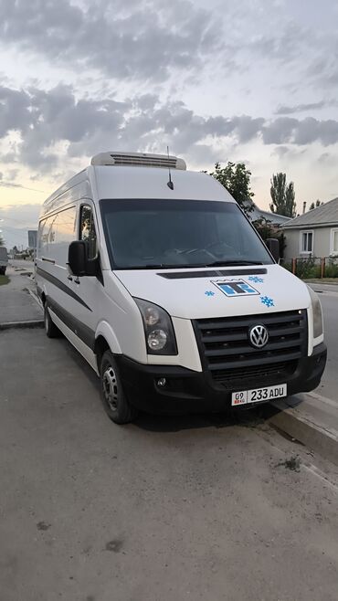 спринтер грузовой цельно метоличиский: Жеңил жүк ташуучу унаа, Volkswagen, Стандарт, 3 т, Колдонулган