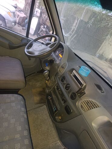 старый мотоцикл: Mercedes-Benz Спринтер: 2001 г., 2.7 л, Механика, Дизель, Van