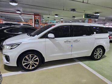 Kia: Kia Carnival: 2018 г., 2.2 л, Автомат, Дизель, Минивэн