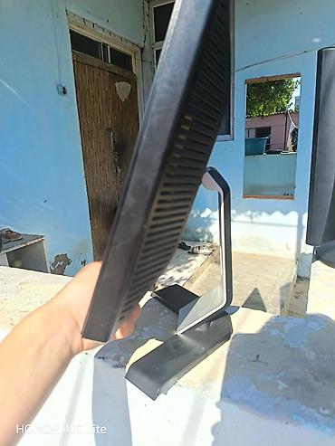 komputer manitorlari: Dell LCD monitor - Brend/model: Dell (etiketdə görünən seriya — 2