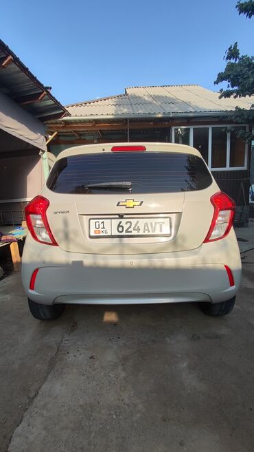 Chevrolet: Chevrolet Spark: 2019 г., 1 л, Вариатор, Бензин, Хэтчбэк — 9