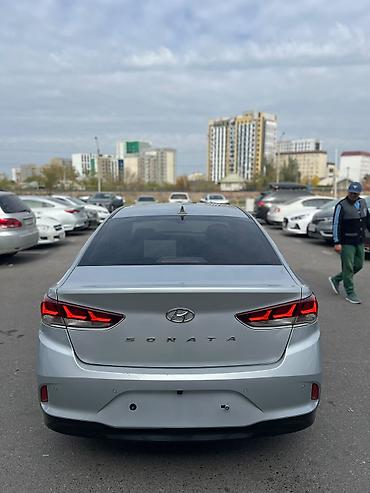 хадовой: Hyundai Sonata: 2021 г., 2 л, Автомат, Газ, Седан — 5