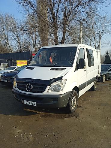 Аренда фургона: Mercedes-Benz Sprinter (W906) — белый грузо-пассажирский фургон — 8