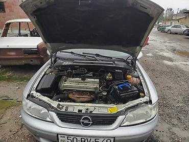 pec satisi: Opel Vectra: 1.8 l | 1996 il 235697 km Sedan — 6