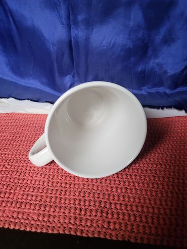 Čaše: Solja nova porcelanska nemacka iz 2005godine. Solja sa — 7