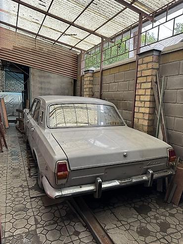 бампер волга: ГАЗ 24 Volga: 1982 г., 2.4 л, Механика, Бензин, Седан — 2