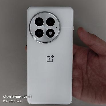 OnePlus: OnePlus 13, цвет - Белый — 1