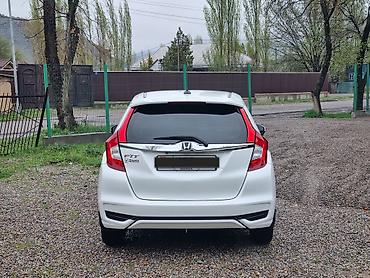 Honda: Honda Fit: 2017 г., 1.5 л, Вариатор, Бензин — 2