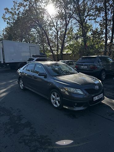 Toyota: Toyota Camry: 2010 г., 2.5 л, Автомат, Бензин, Седан — 3
