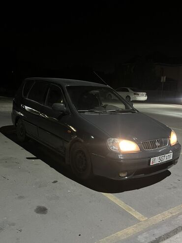 российский машины: Kia Carens: 2001 г., Универсал