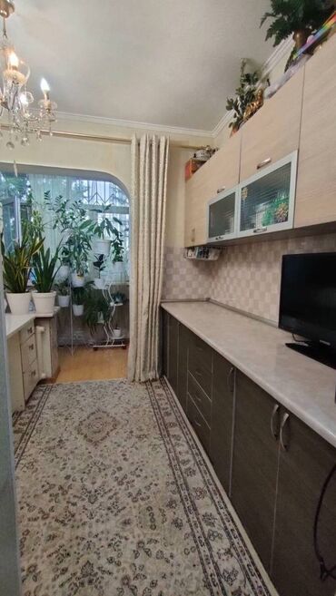 Продажа квартир: 1 комната, 37 м², 106 серия, 1 этаж, Косметический ремонт