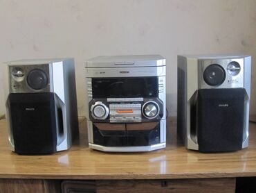 fender cd: Продам музыкальный центр PHILIPS mod.FW - C 380 в отличном