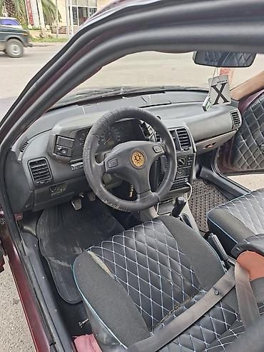 w202 arxa stopu: Lada 2110 sedan – bord rəngdə, 4 qapı, ön ötürücülü. Texniki və — 10