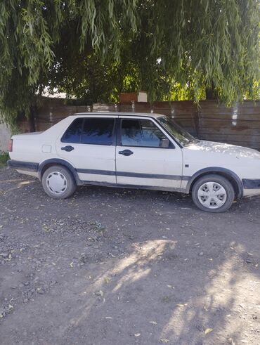 Volkswagen: Volkswagen Jetta: 1989 г., 1.8 л, Механика, Бензин, Седан