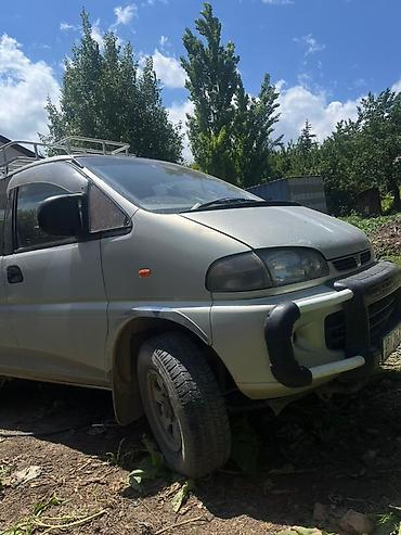 Унаа: Mitsubishi Space Gear: 1996 г., 2.4 л, Автомат, Бензин, Вэн/Минивэн — 4