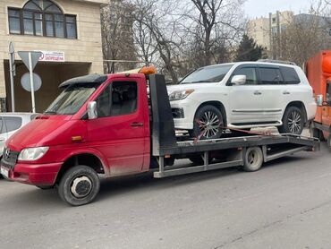 машина для мороженое: Көтөргүсү менен, Гидроманипулятору менен, Кыймылдуу платформасы менен