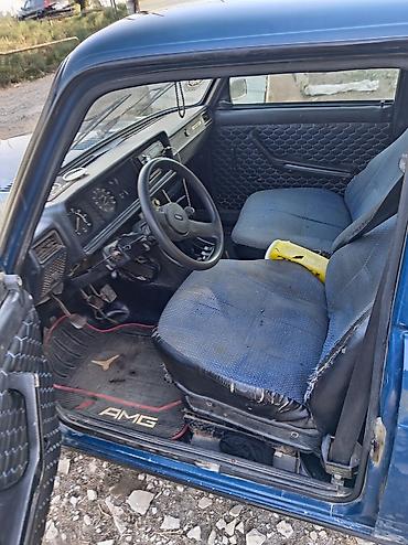vaz 31: Lada 2107 sedan - Korpus: 4 qapılı, klassik “kvadrat” dizayn, tünd — 5