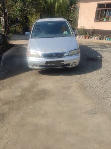 машина урал: Honda Odyssey: 1997 г., 2.2 л, Автомат, Бензин, Минивэн