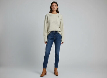 c and a swetry: Women`s sweater, size S