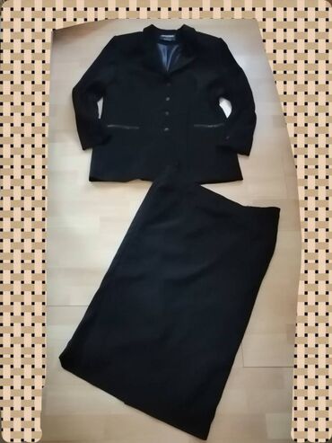 Kostimi: 3XL (EU 46) — 5