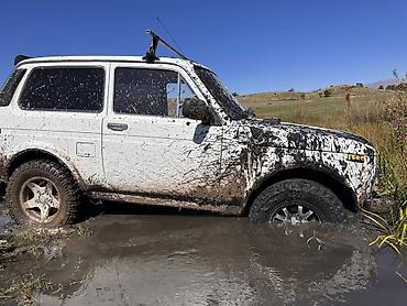 газ 3102: ВАЗ (ЛАДА) 4x4 Niva: 1978 г., Жол тандабас — 3