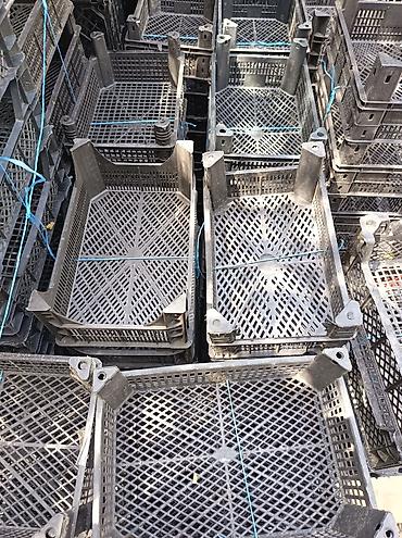 упаковщица работа: Plastik yığma-qoşma yeşiklər - - işçi tələb olunur daimi iş saatı — 1