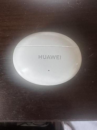 freebuds pro 4: Huawei simsiz qulaqlıq və şarj qutusu - Model: Huawei FreeBuds (oval — 2