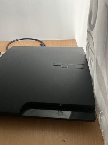 PS3 (Sony PlayStation 3): PS3 илеальный не вскрывался все кабели имеютсянет только джойстиков