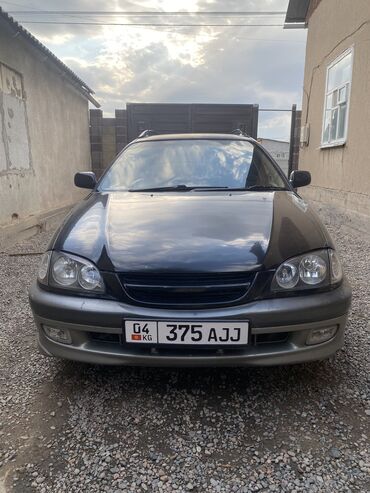 Toyota: Toyota Caldina: 2000 г., 2 л, Бензин, Универсал