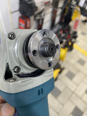 Электроинструменты: Углошлифовальная машина (болгарка) Bosch GWS 8-125 Professional - — 2