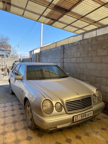 18 резина: Mercedes-Benz E-Class: 1998 г., 3.2 л, Автомат, Бензин, Седан