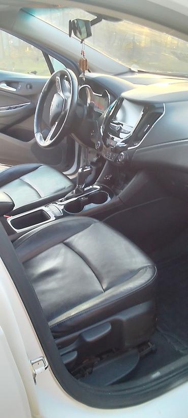 Chevrolet: Chevrolet Cruze: 1.4 l | 160 km Sedan — 11