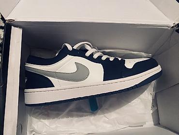 atom total: Мужские кроссовки, 42, Air Jordan, Новый, цвет - Белый, Самовывоз — 2